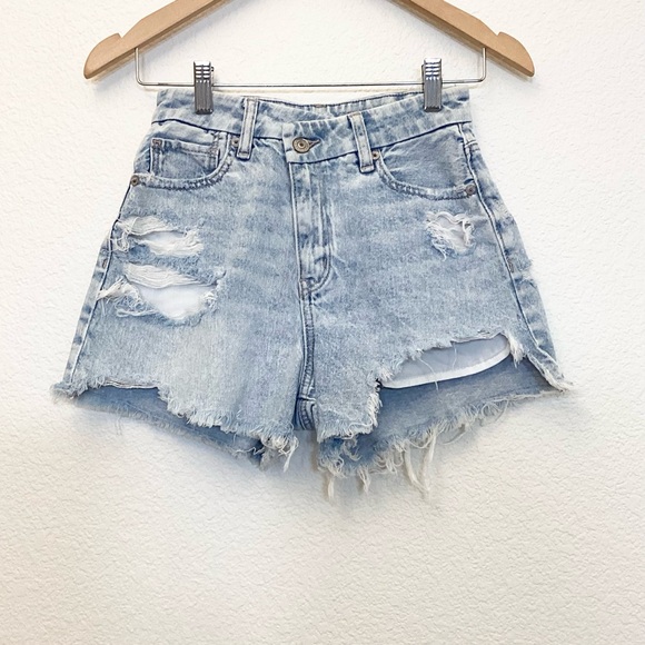 American Eagle Outfitters Pants - American Eagle 0 Curvy Mom Denim Shorts Womens Strigid Distressed 2023 Crossover